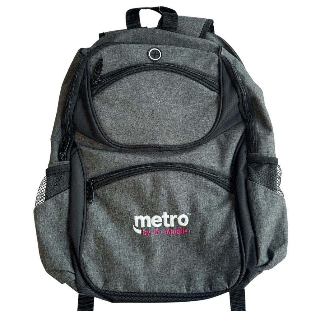 Mens/Boys Grey Backpack By Leeds